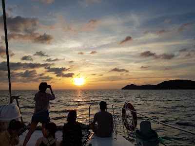 Sunset Dinner Cruise