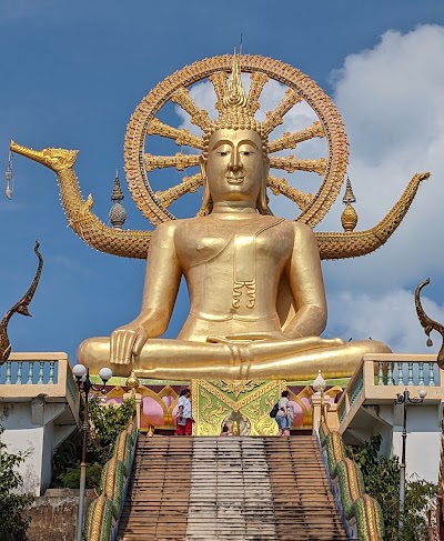 Wat Phra Yai