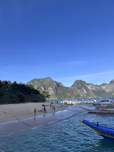 HELICOPTER ISLAND