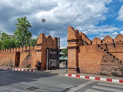 Tha Phae Gate