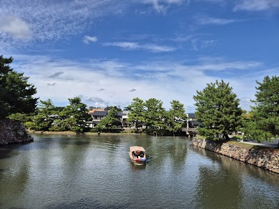 Shiomi Nawate