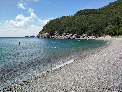 함목 Hammok Beach