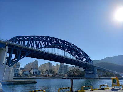 Tongyeong Daegyo Bridge