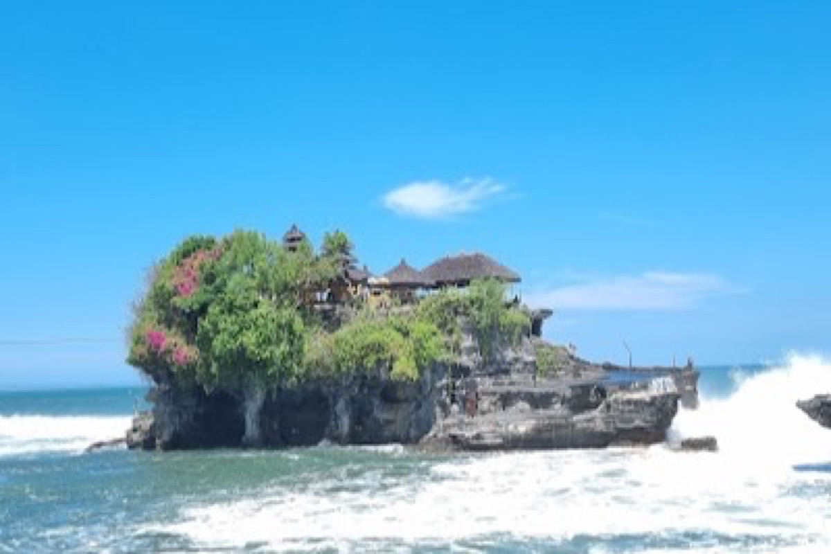 Tanah Lot Temple in Bali