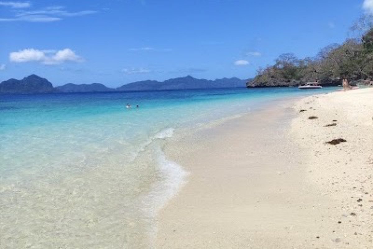 Seven Commando Beach in El Nido