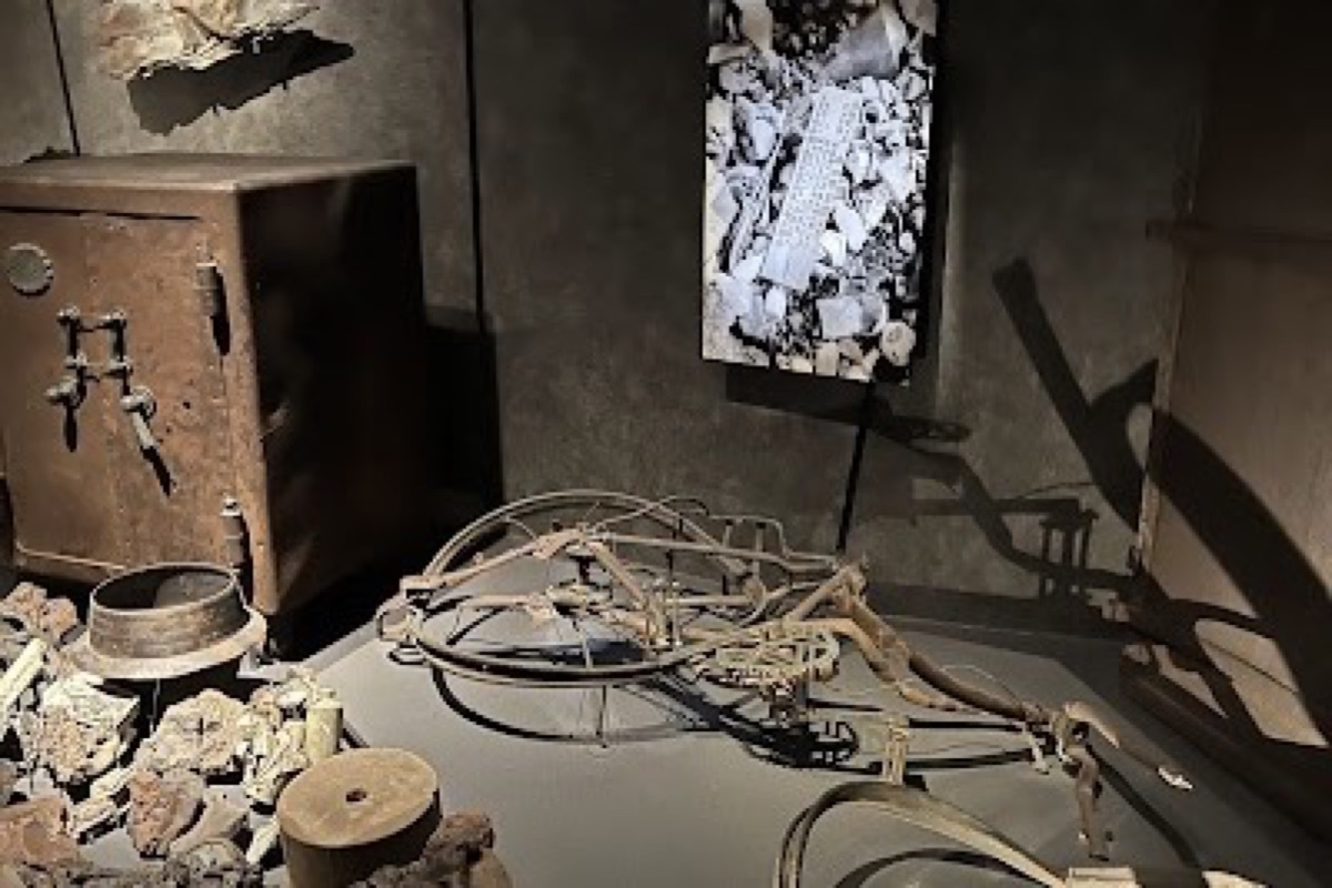 Hiroshima Peace Memorial Museum exhibits and interior corridor