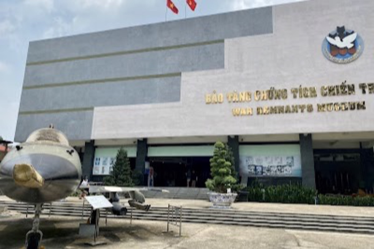 War Remnants Museum outdoor military hardware displays in Ho Chi Minh City