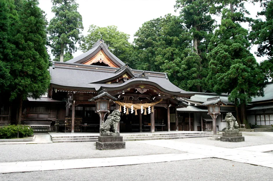 Shirayama Hime Jinja Shrine