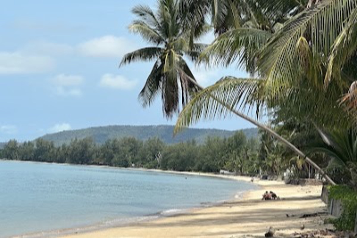 Lipa Noi Beach sunset on Koh Samui's west coast with views toward the Ang Thong islands