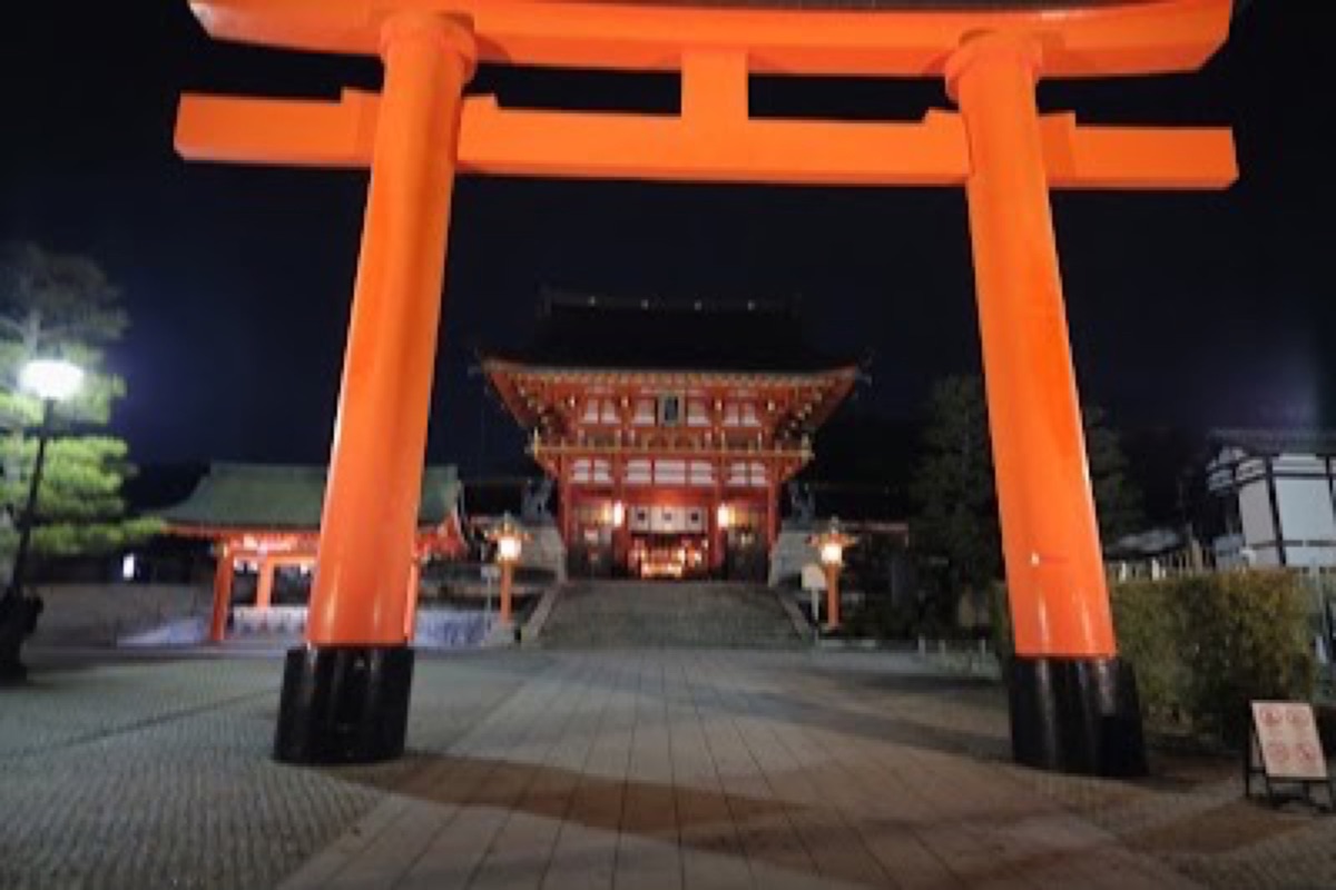 Fushimi Inari Taisha torii gates in early morning