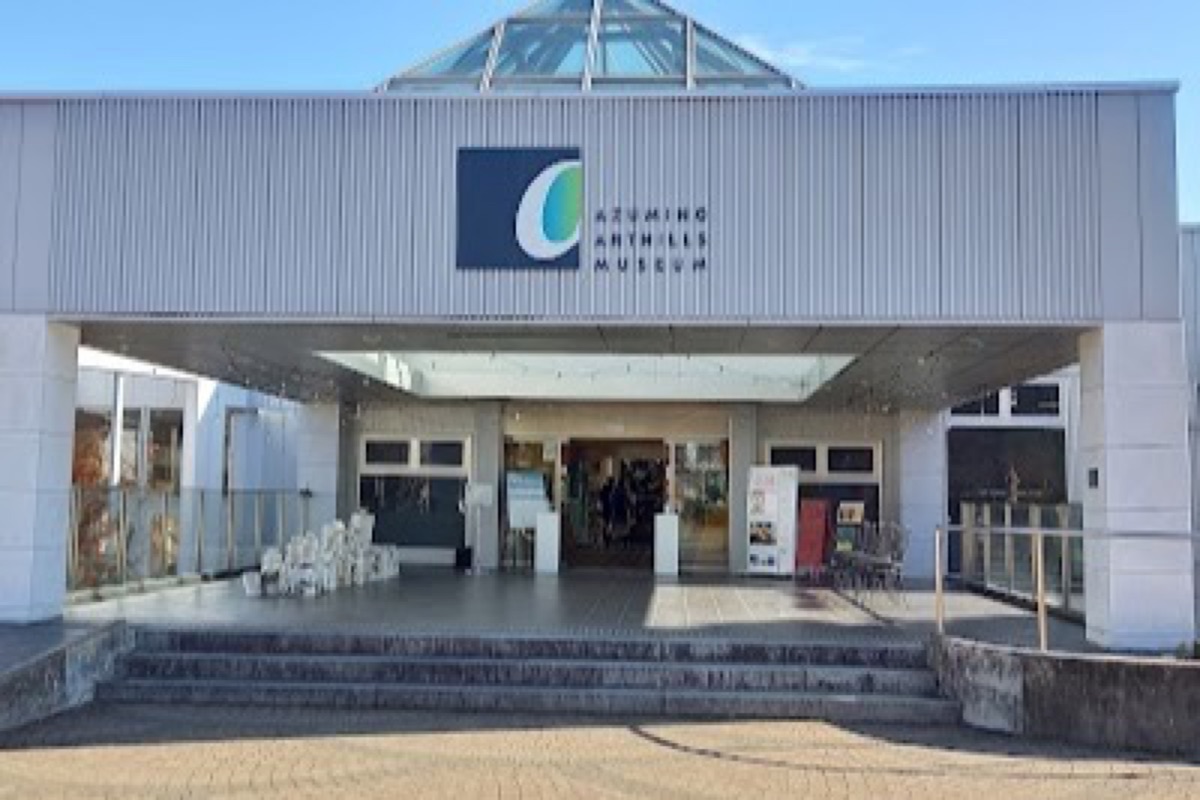 Kamikochi Kappa Bridge with crystal-clear Azusa River and Northern Alps peaks