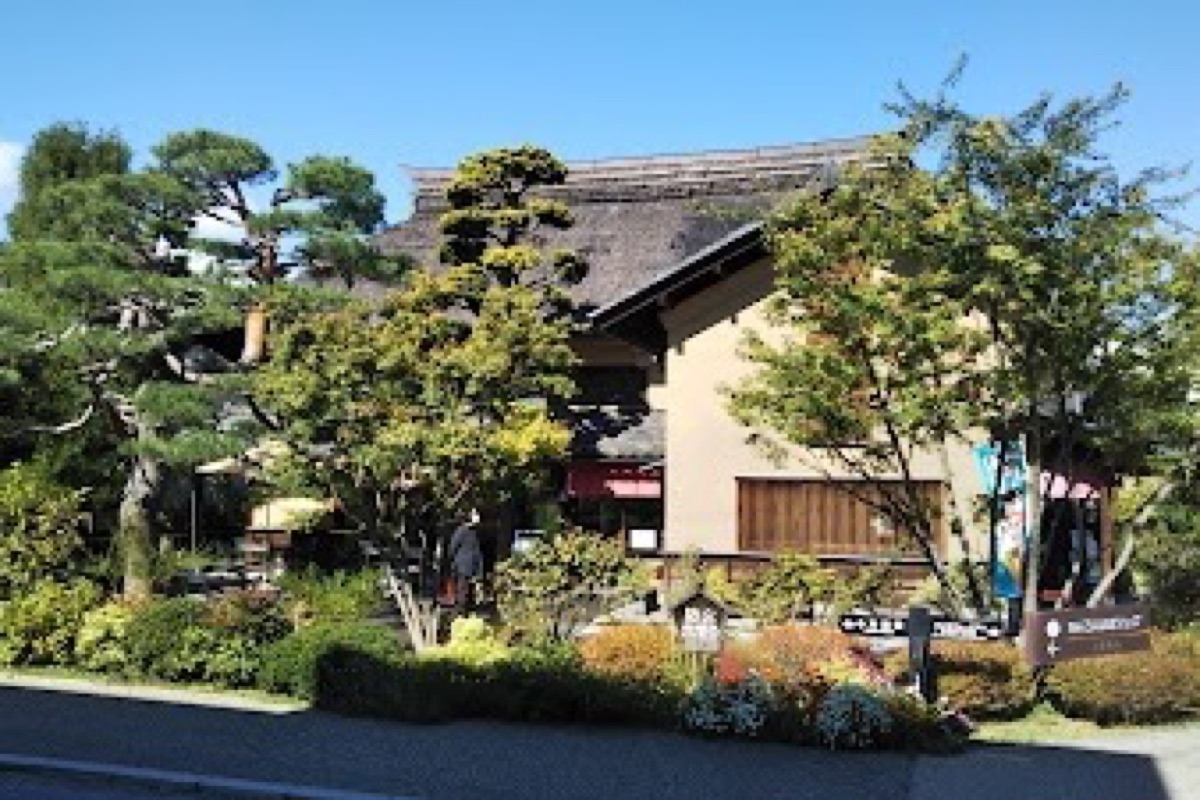 Obuse town lanes with chestnut sweet shops and traditional buildings near Nagano