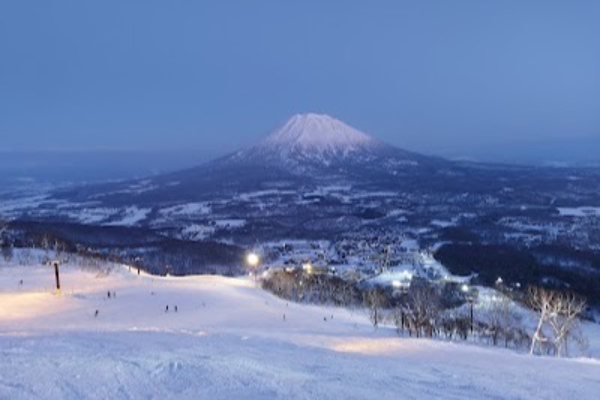Grand Hirafu ski resort in Niseko