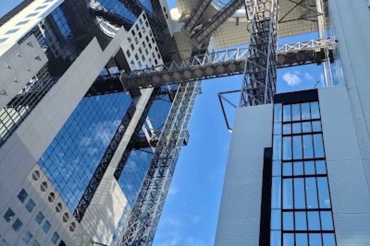 Umeda Sky Building Kuchu Teien Observatory sunset view over Osaka