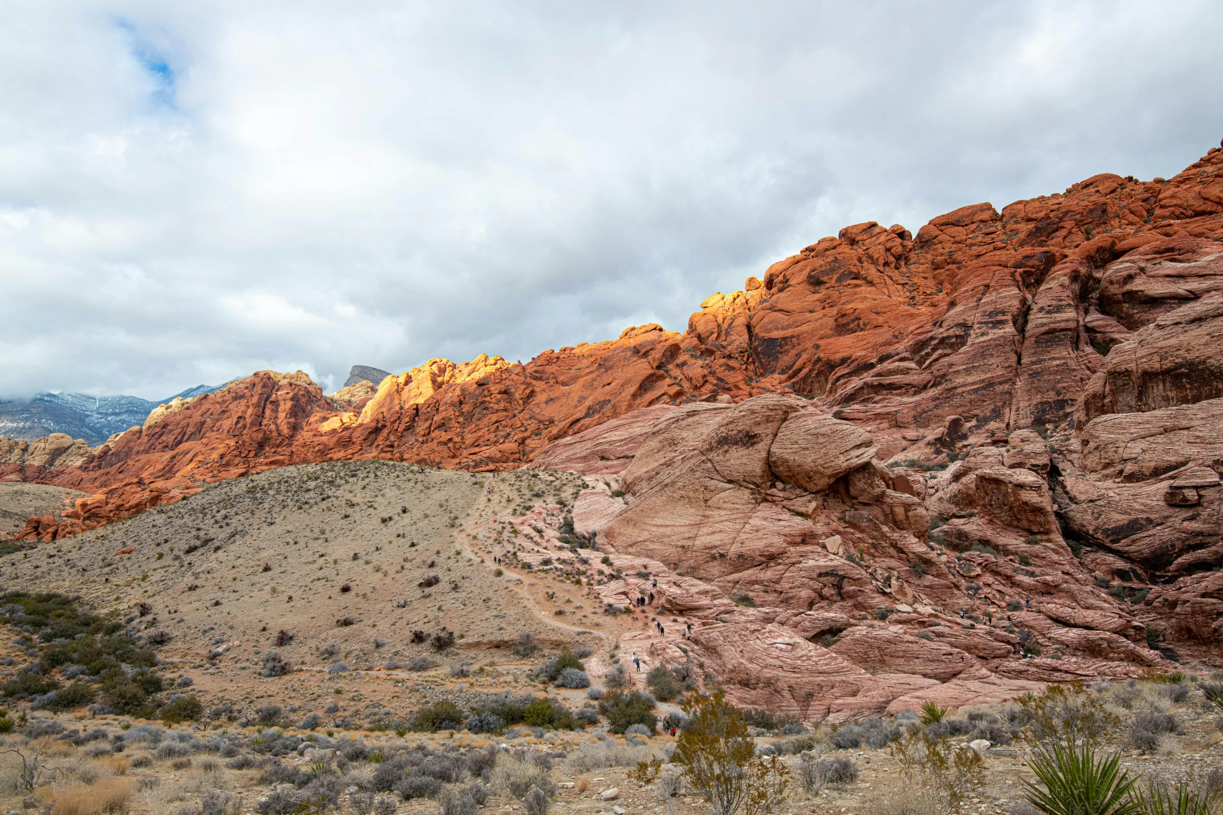 Sunrise over Red Rock Canyon’s red sandstone cliffs in Nevada