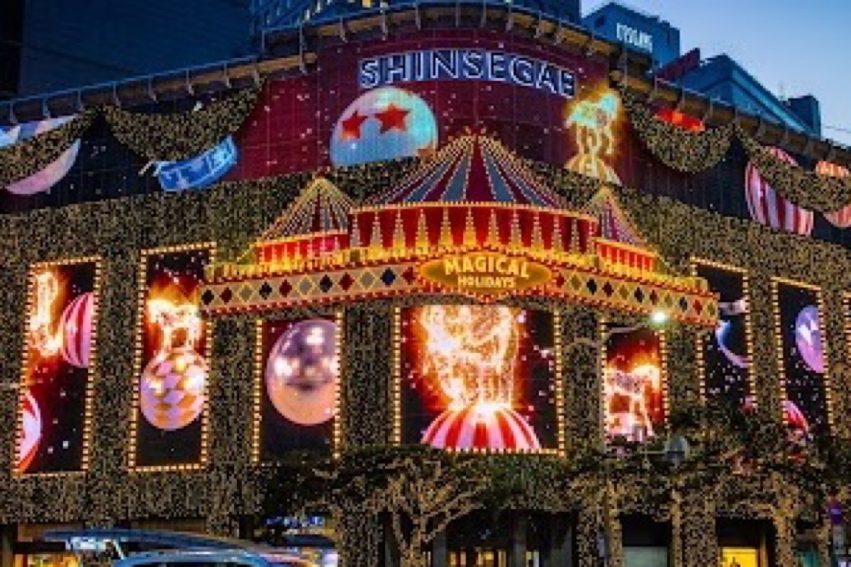 Myeongdong Shopping Street lined with K-beauty stores and food stalls in Seoul