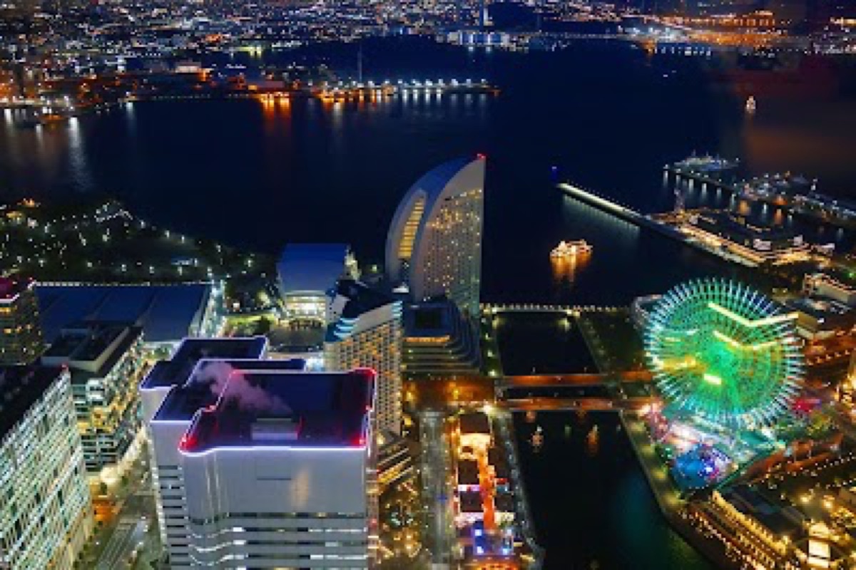 Panoramic night view from Yokohama Landmark Tower Sky Garden